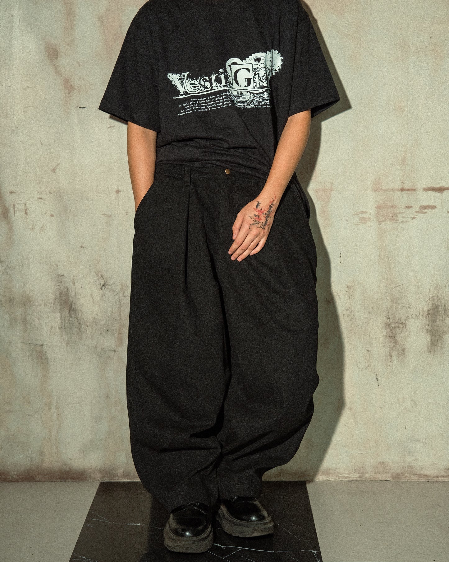 Overdye Denim Darted Balloon Pants - Black